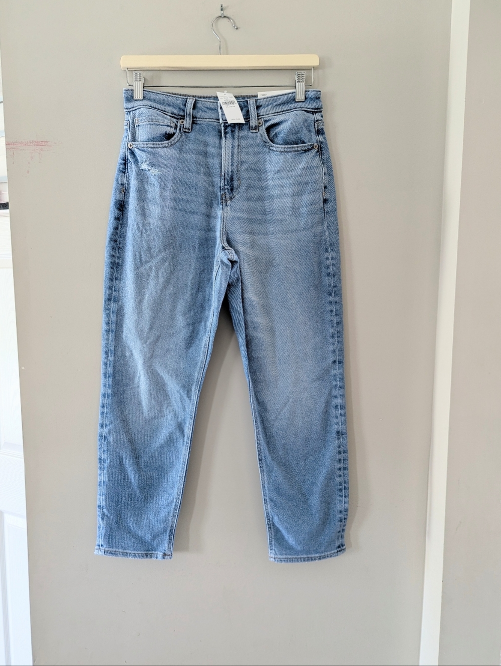 American Eagle Outfitters Stretch High Rise Mom Jeans Campus Brights 4 Short NWT